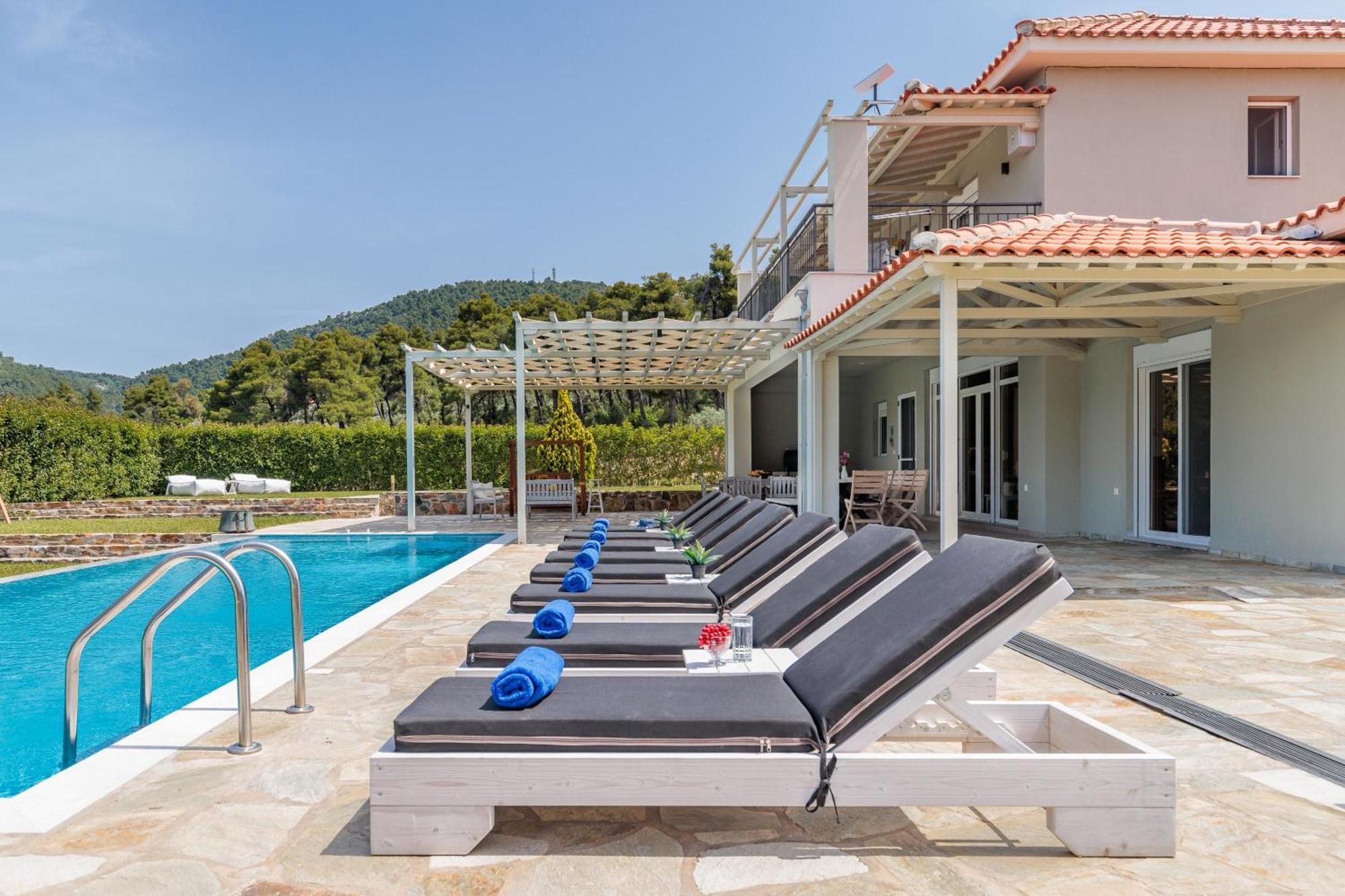 Villa Aelia By Kardous Alikias Экстерьер фото